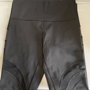 Lulelemon Mesh Legging